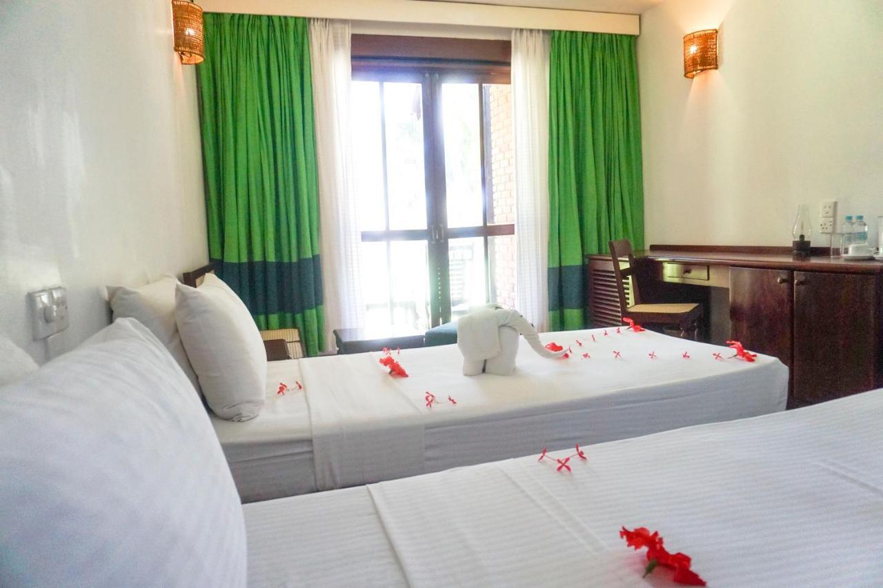 Club Bentota Hotel Buitenkant foto